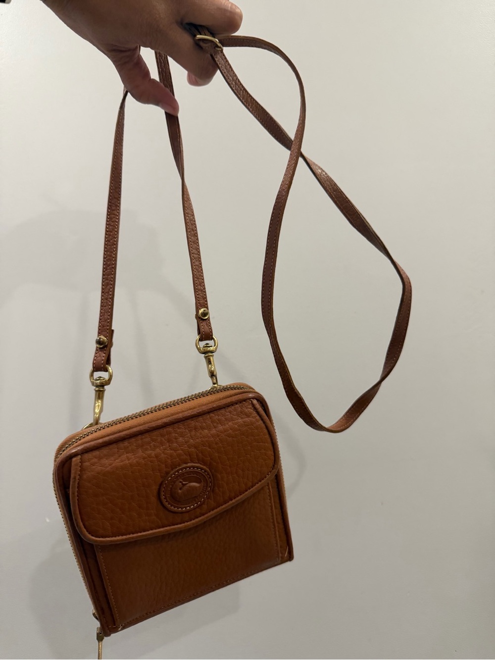 Dooney & Bourke Cognac Pebbled Leather Crossbody Wallet/Bag - Picture 2 of 9